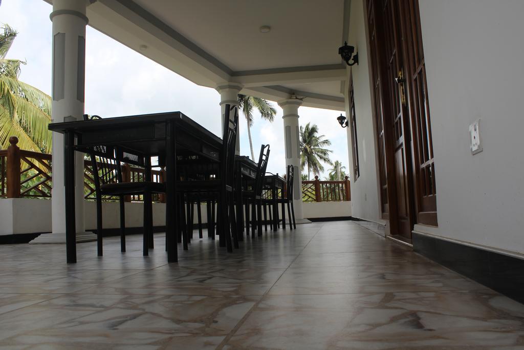 Lion Palace Weligama Kültér fotó